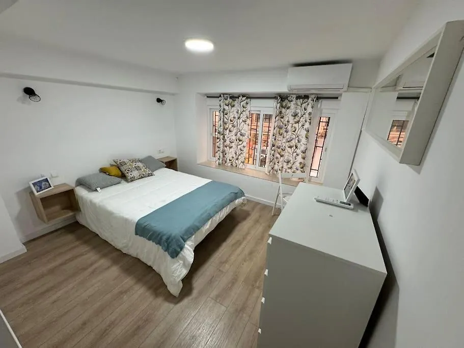 Stylish-Central Family Duplex Apartment Malaga